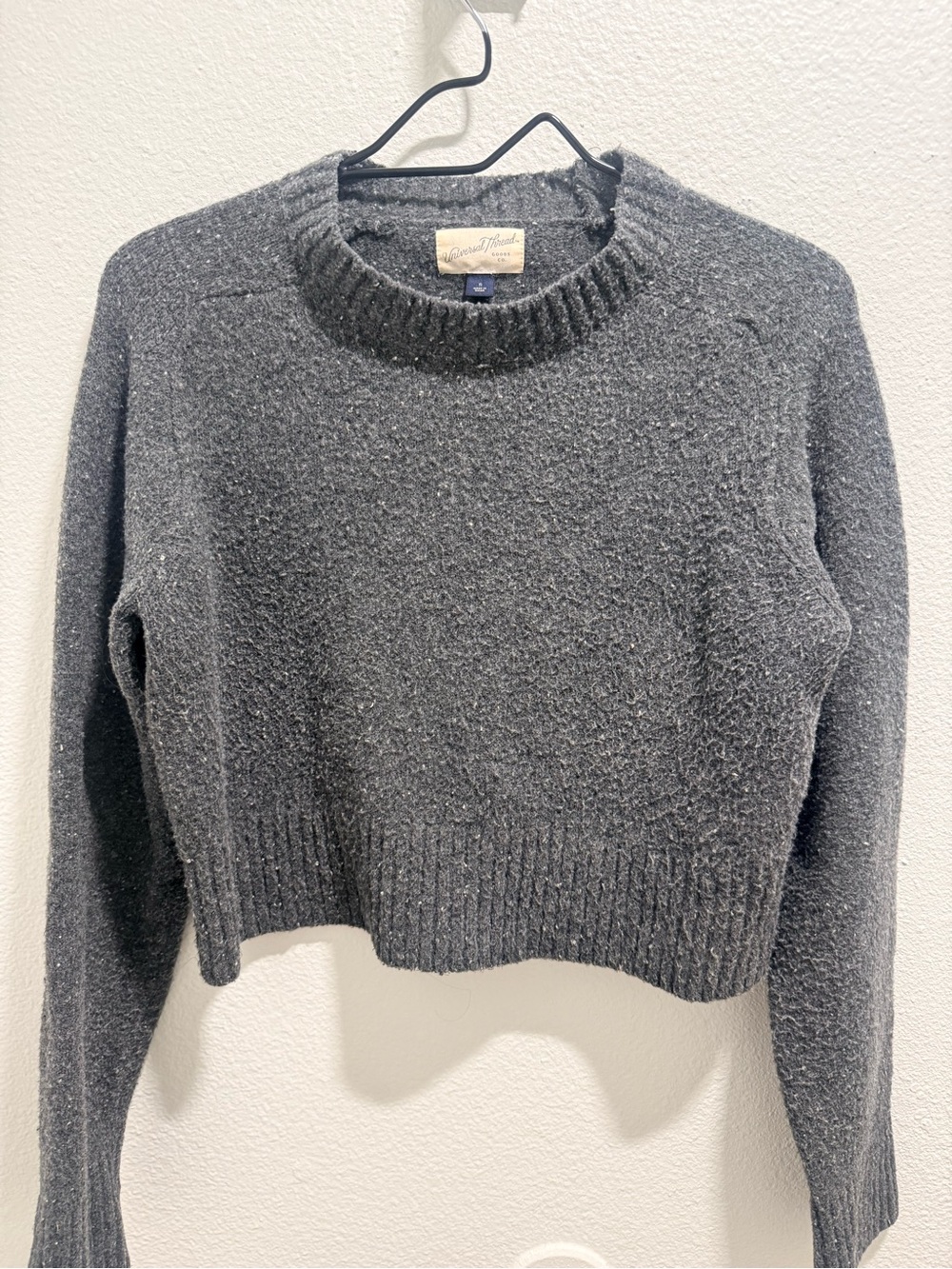 Cozy Cropped Charcoal Crewneck Women's Sweater | S